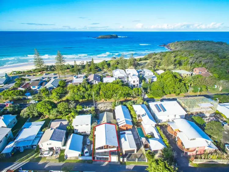 11 Healy Lane, Fingal Head NSW 2487