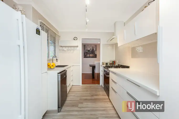 Fifth view of Homely house listing, 3 Hardman Court, Endeavour Hills VIC 3802