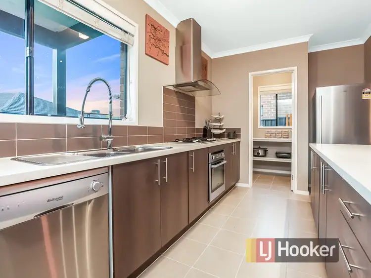 Fourth view of Homely house listing, 12 Willowdale Drive, Cranbourne North VIC 3977