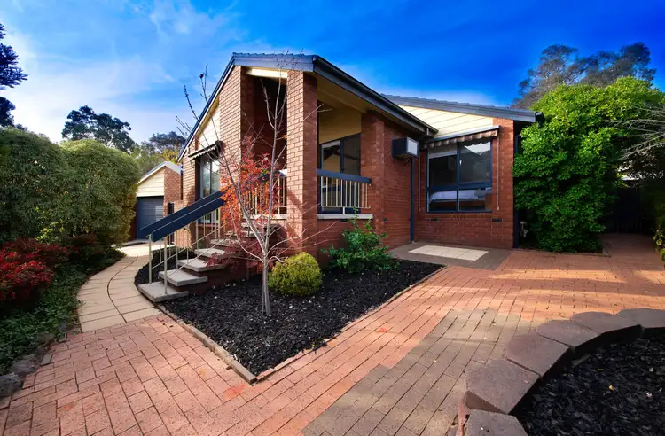 Main view of Homely house listing, 27 Guthridge Crescent, Wanniassa ACT 2903
