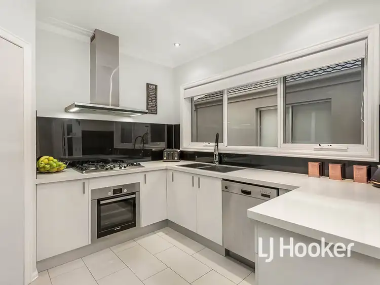 Fourth view of Homely house listing, 6 Grand Canal Boulevard, Sanctuary Lakes VIC 3030