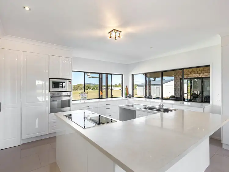 Second view of Homely house listing, 6 Graham Ct, Hatton Vale QLD 4341