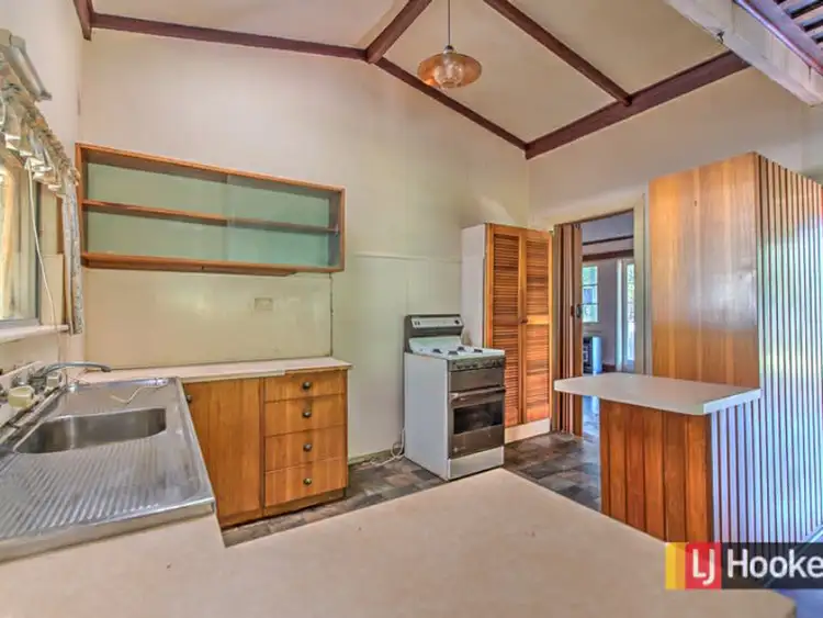 Fifth view of Homely house listing, 5 Manning Avenue, Gosnells WA 6110