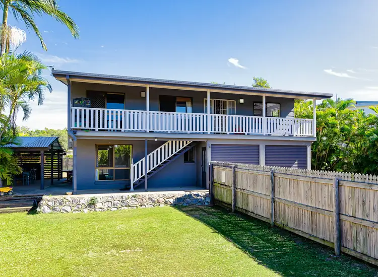 1 Keppel Avenue, Clinton QLD 4680