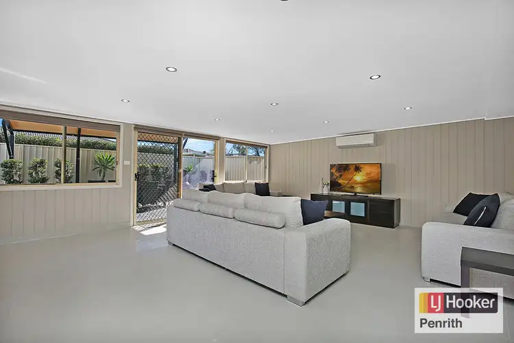 15 Flavel Street, South Penrith NSW 2750