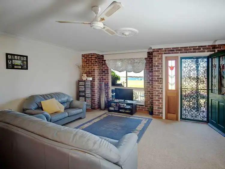 Third view of Homely townhouse listing, 4/1A Recreation Lane, Tuncurry NSW 2428