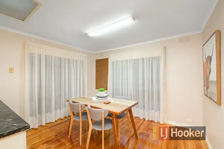 Fifth view of Homely house listing, 18 Cavendish Court, Endeavour Hills VIC 3802