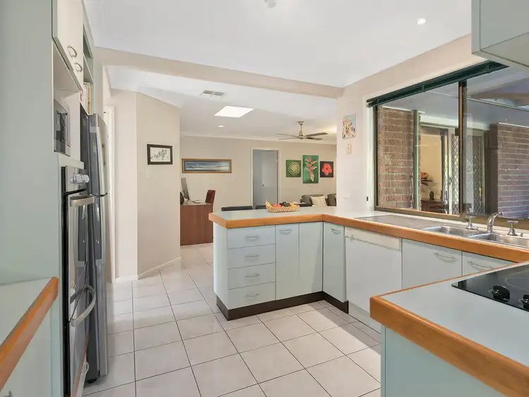 Fifth view of Homely house listing, 12 Chatsworth Circuit, Capalaba QLD 4157