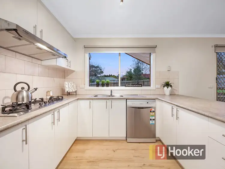 Third view of Homely house listing, 6 Celestine Court, Narre Warren VIC 3805