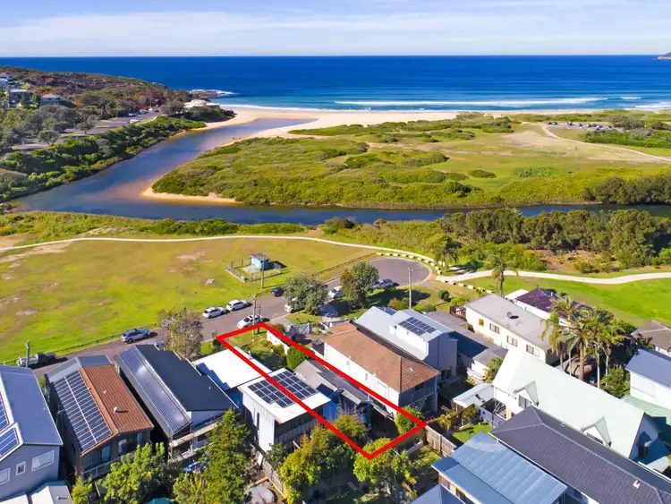 Main view of Homely house listing, 42 Surf Road, North Curl Curl NSW 2099