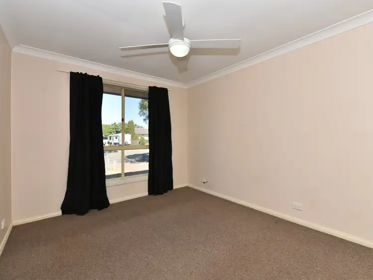 Fifth view of Homely unit listing, 3/140 Gardner Circuit, Singleton Heights NSW 2330
