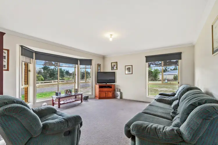 Fifth view of Homely house listing, 2 Davis Street, Stratford VIC 3862