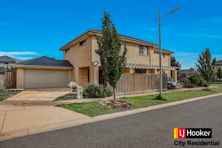 15 Maritime Circuit, Point Cook VIC 3030