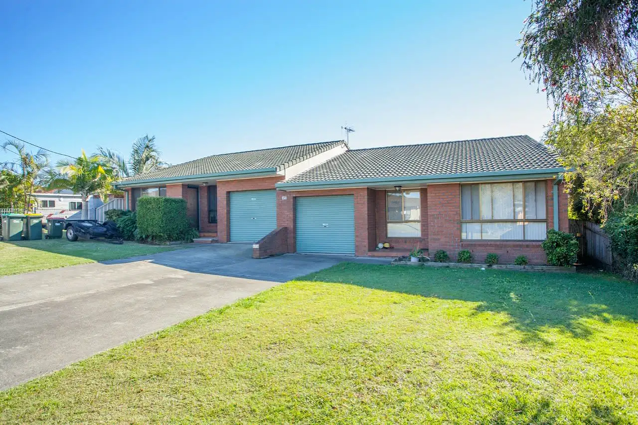 Main view of Homely semi-detached listing, 1 & 2/85 Old Bar Road, Old Bar NSW 2430