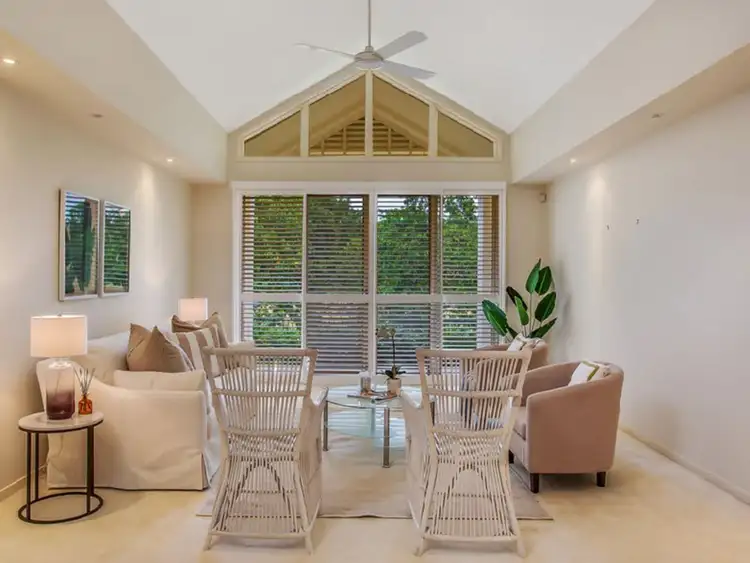 140 Easthill Drive, Robina QLD 4226