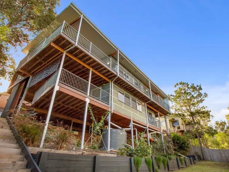 45 Crestridge Crescent, Oxenford QLD 4210