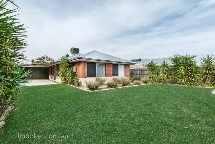 20 Simmonds Pass, Ellenbrook WA 6069
