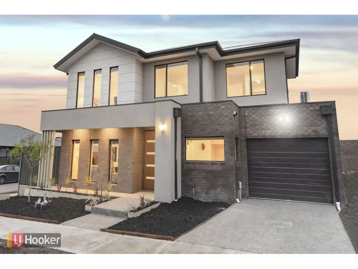 Main view of Homely townhouse listing, 71 Debonair Parade, Craigieburn VIC 3064
