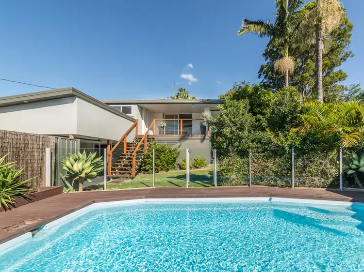 6 Tangerine Row, Ashmore QLD 4214