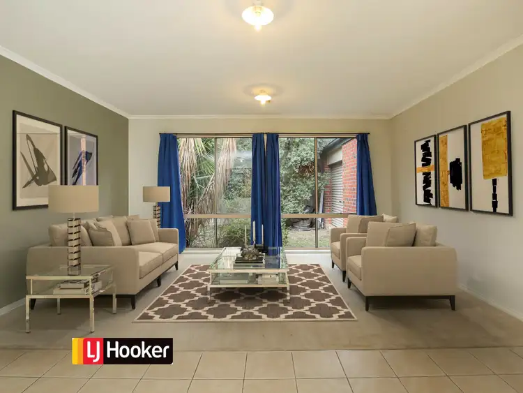 Fifth view of Homely house listing, 8 Featherpark Terrace, South Morang VIC 3752