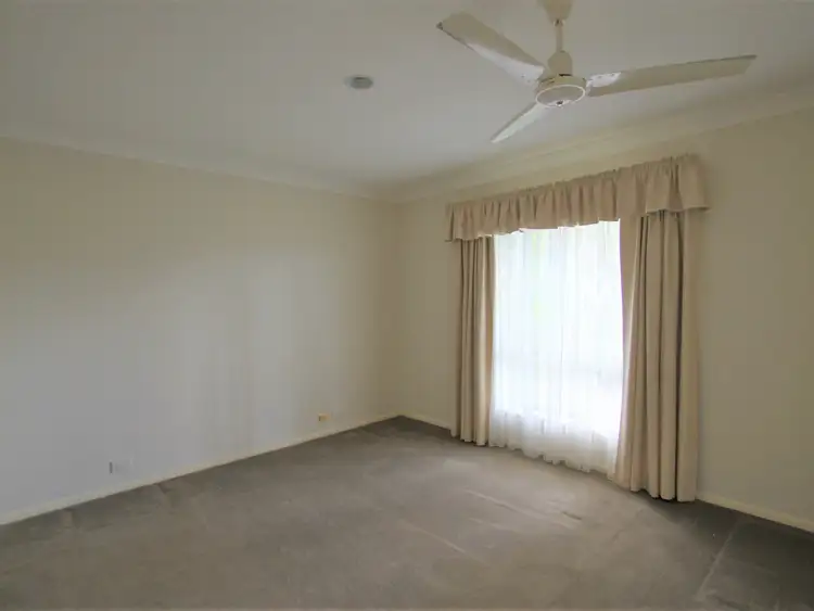 Sixth view of Homely house listing, 8 Rowsell Court, Mount Warren Park QLD 4207