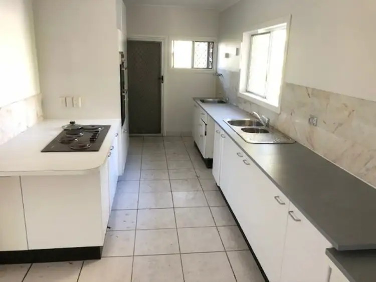 Sixth view of Homely block of units listing, Unit 1-3/11 Bramston Street, Gladstone Central QLD 4680