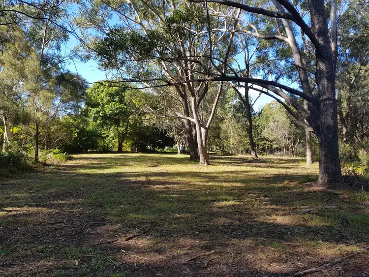 25 Loftus Crescent, Russell Island QLD 4184