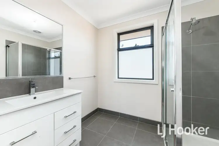 Seventh view of Homely house listing, 11a Plateau Crescent, Hampton Park VIC 3976