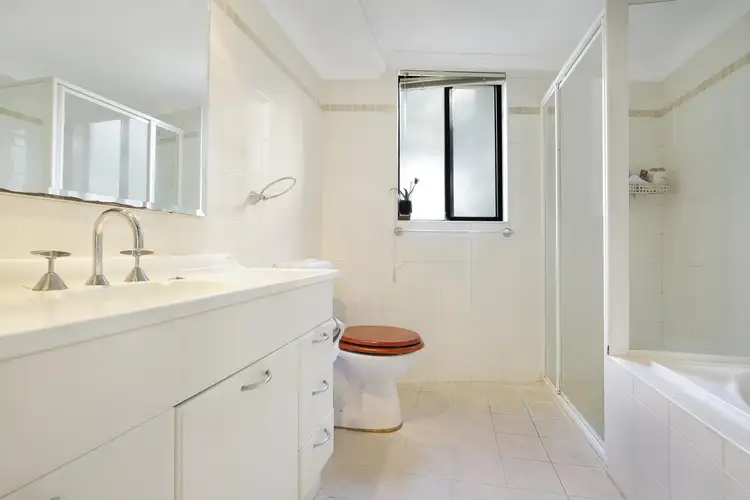 Sixth view of Homely unit listing, 5/4-6 Wiseman Avenue, Wollongong NSW 2500