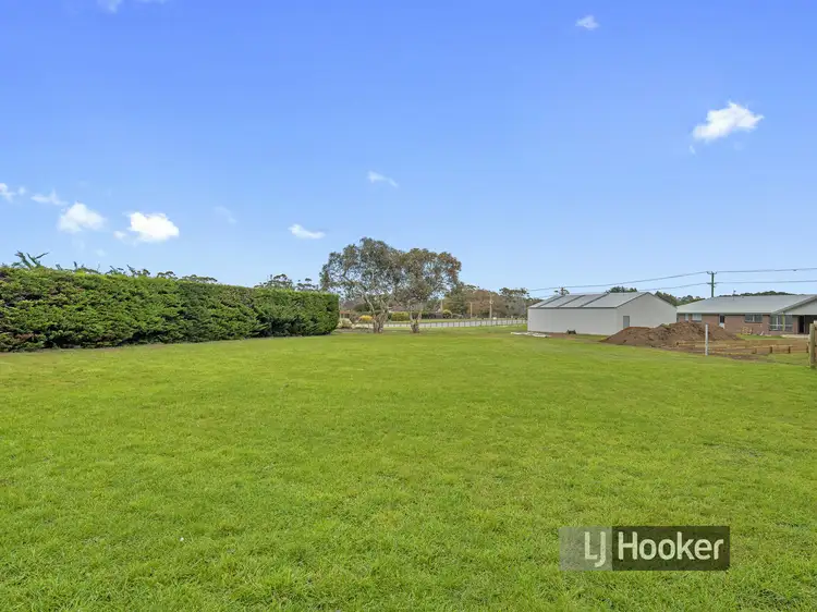 26 Table Cape Road, Wynyard TAS 7325