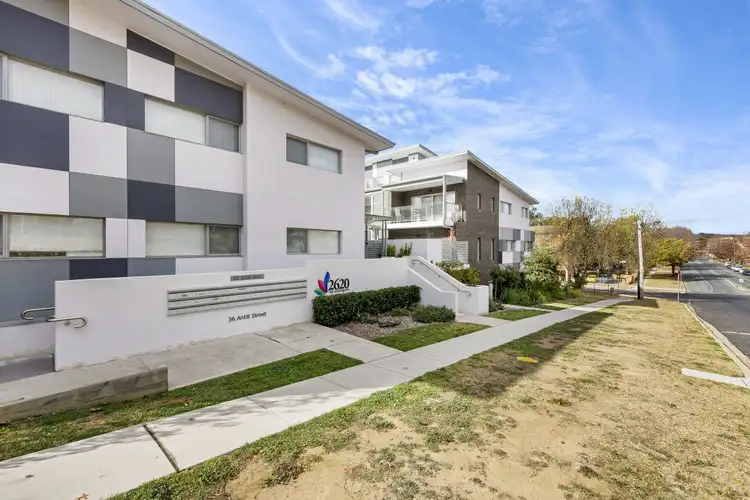 Main view of Homely unit listing, 3/36 Antill Street, Queanbeyan NSW 2620