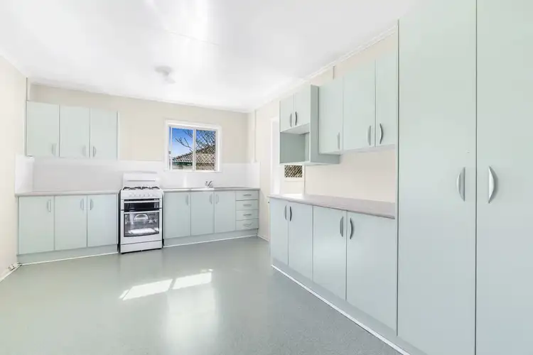 Fifth view of Homely house listing, 44 Arura Street, Mansfield QLD 4122