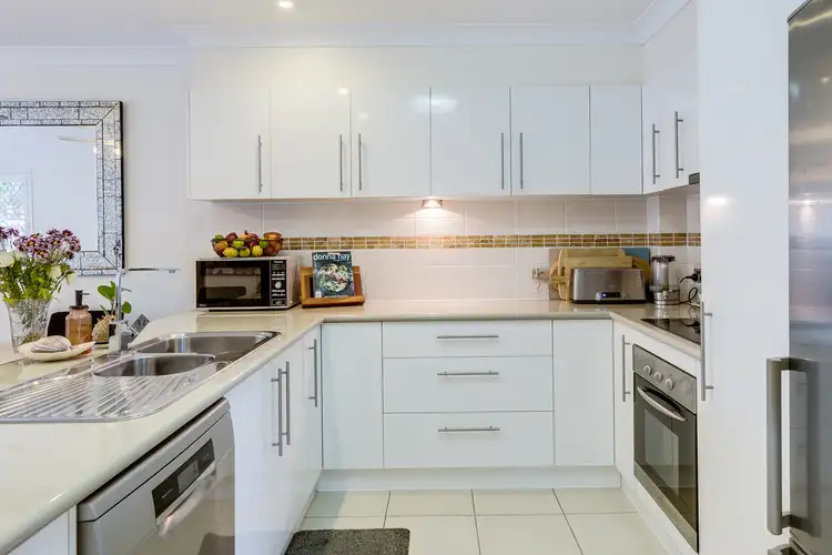 Fourth view of Homely townhouse listing, 2/12 Valley Road, Wellington Point QLD 4160