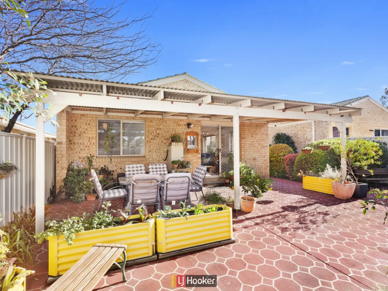 Main view of Homely townhouse listing, 4/16 Minnta Place, Ngunnawal ACT 2913