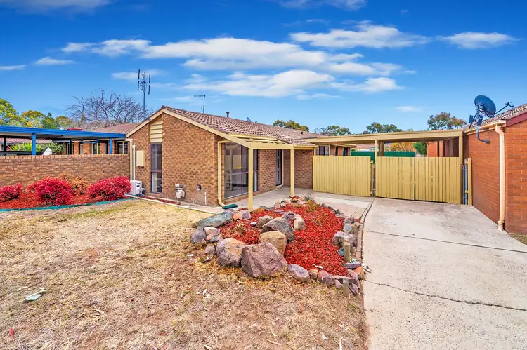 16 Lort Place, Chisholm ACT 2905