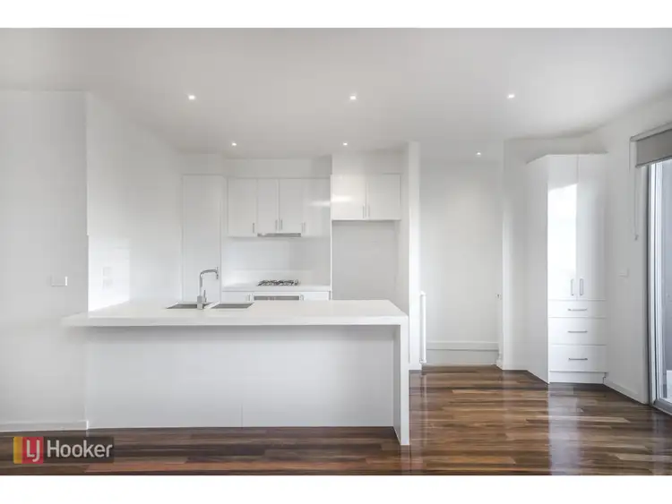 Fourth view of Homely townhouse listing, 17 Grattan Cove, Craigieburn VIC 3064