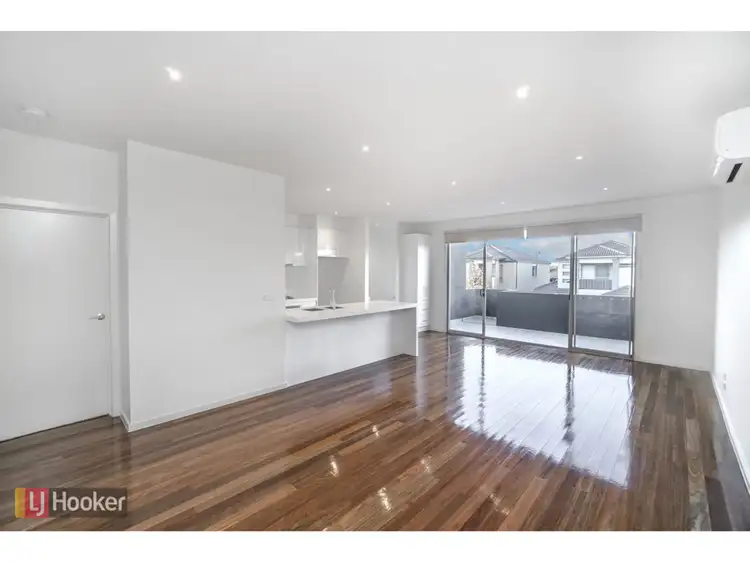Sixth view of Homely townhouse listing, 17 Grattan Cove, Craigieburn VIC 3064