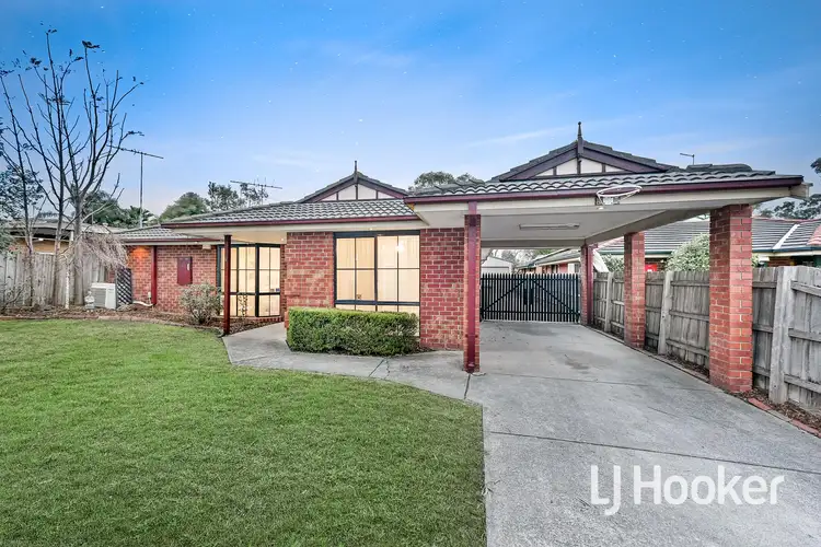 6 Kelly Court, Pakenham VIC 3810