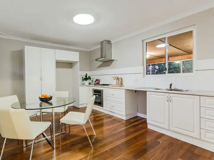 Second view of Homely house listing, 10 Leghorn Road, Orelia WA 6167