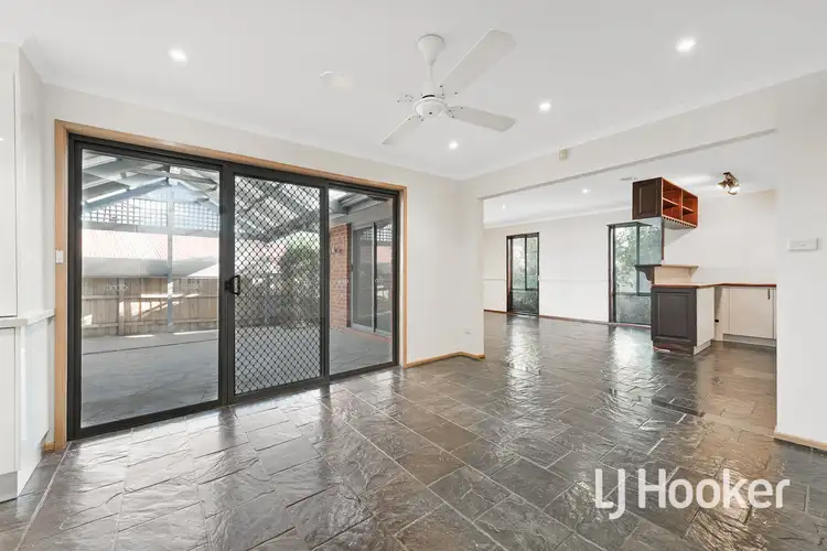 Sixth view of Homely house listing, 27 Albrecht Avenue, Berwick VIC 3806