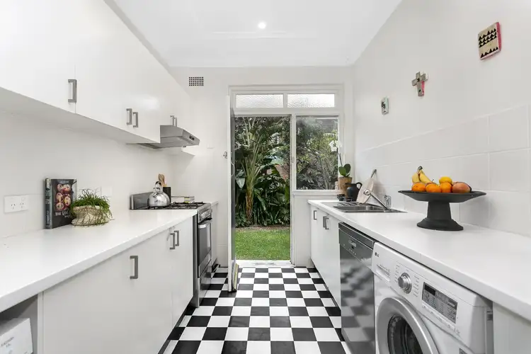 Fourth view of Homely house listing, 1/10 Hastings Parade, North Bondi NSW 2026