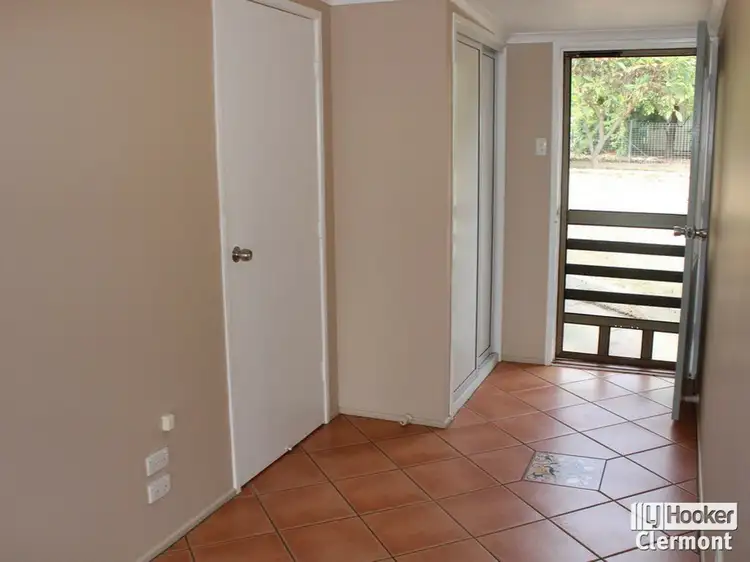 Seventh view of Homely house listing, 23 Athol Court, Clermont QLD 4721
