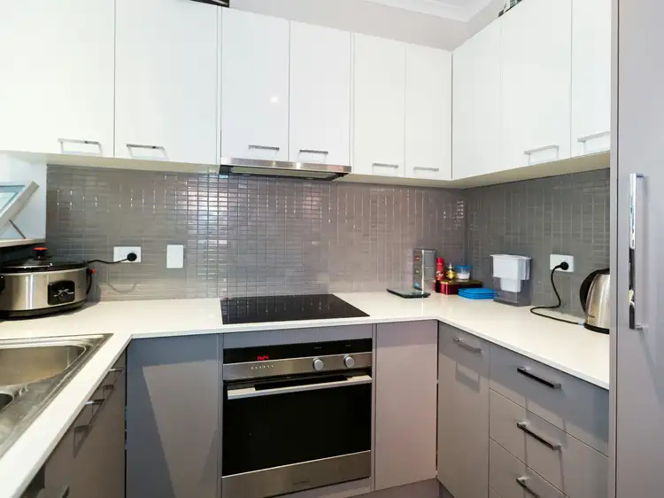 Fourth view of Homely townhouse listing, 4/15 Undoolya Road, East Side NT 870