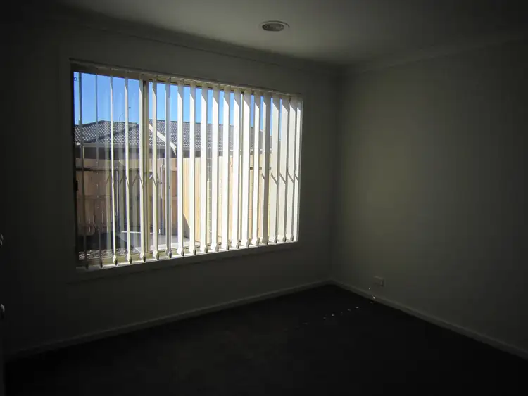 Sixth view of Homely townhouse listing, 5/7 Loveday Crescent, Casey ACT 2913