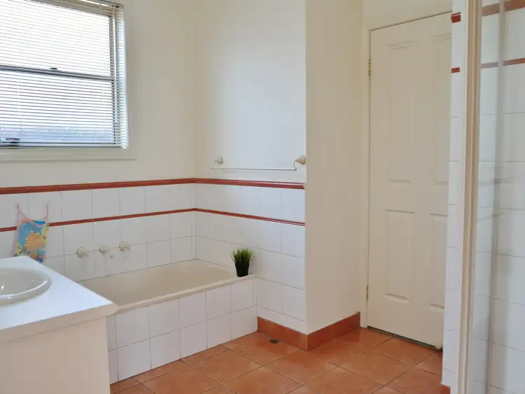 Fifth view of Homely unit listing, Unit 2/32 Blair Street, Moama NSW 2731