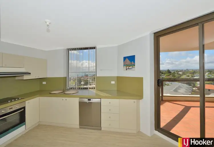 Fifth view of Homely apartment listing, 31/6A Valley Road, Halls Head WA 6210