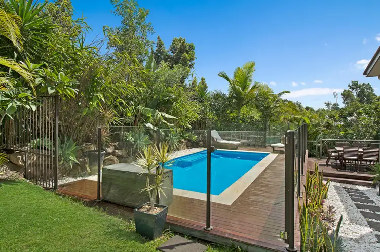 5 Silver Dawn Crescent, Oxenford QLD 4210