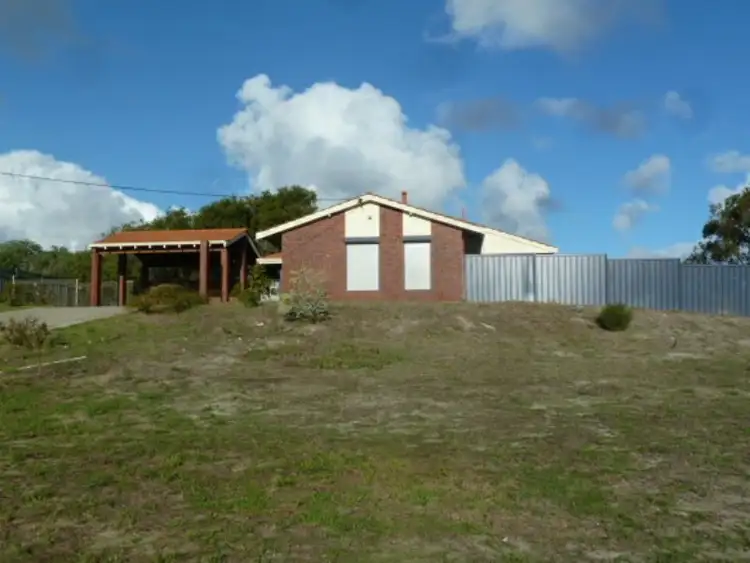 33 Battersea Road, Canning Vale WA 6155