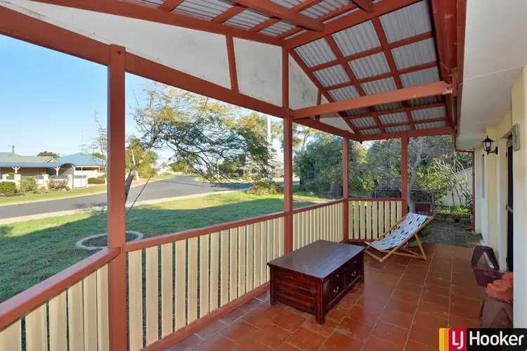 26 Mercedes Avenue, Falcon WA 6210