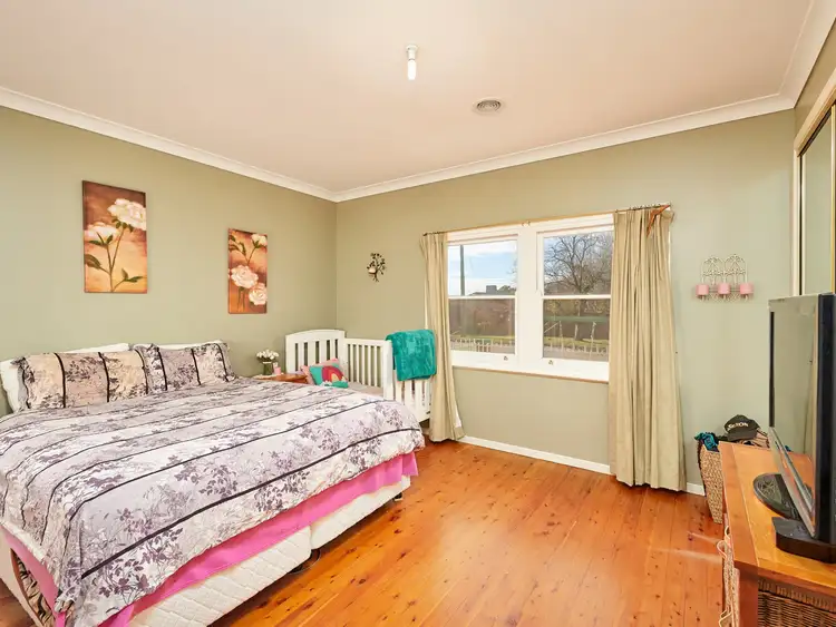 Fifth view of Homely house listing, 62 Inglis Street, Lake Albert NSW 2650